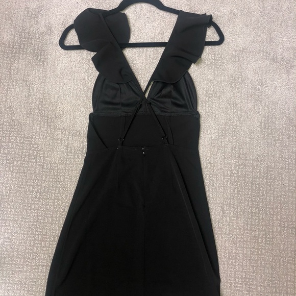 About Us - Black mini dress - Picture 3 of 3